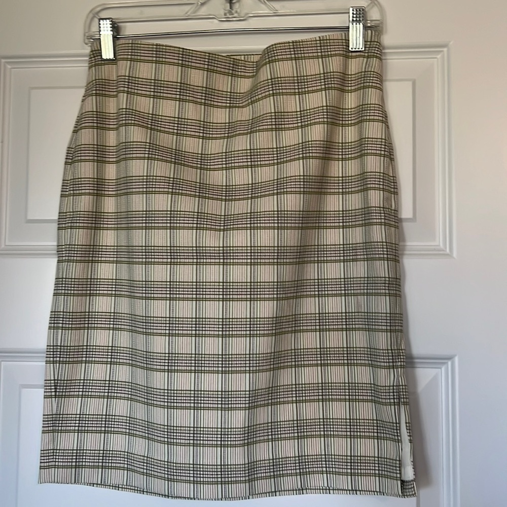 Ann Taylor tan and green plaid pencil skirt